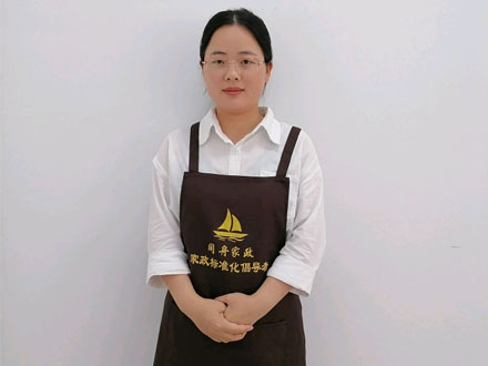 育嬰師楊阿姨